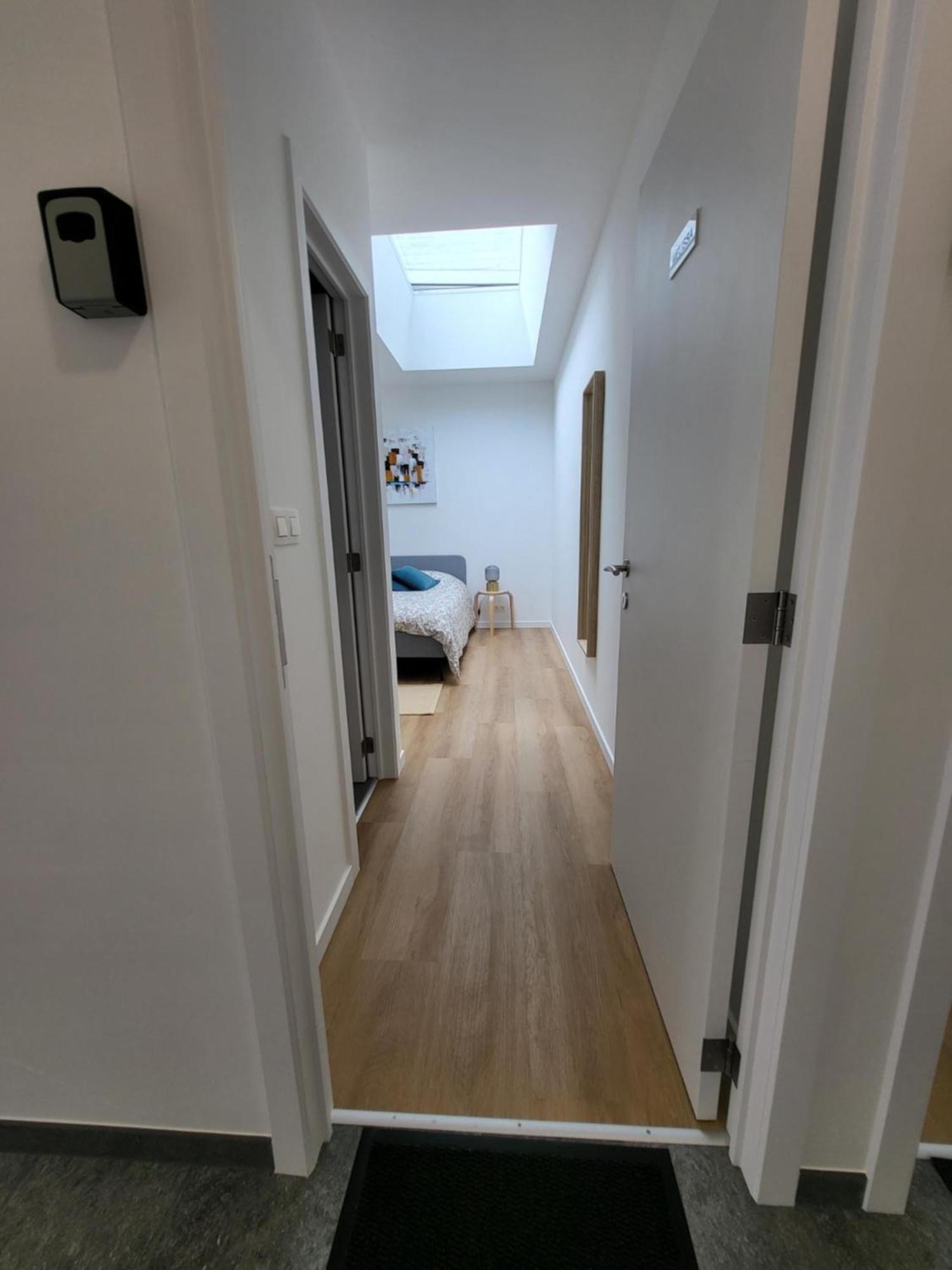 Private Rooms - European Quarter ブリュッセル エクステリア 写真